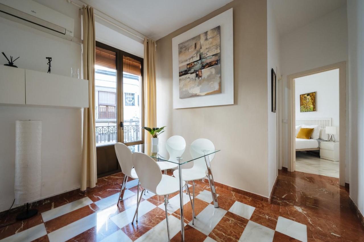 Apartamento De Lujo Junto A La Catedral Seville Exterior photo